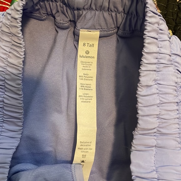 Lululemon Hotty Hot II Lavender Dusk - Picture 2 of 5